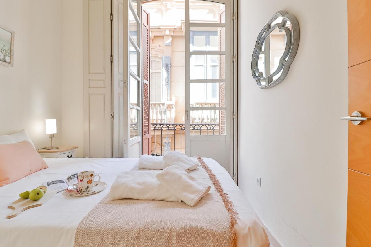 Flat 2 Bedrooms In The City Center Малага Экстерьер фото