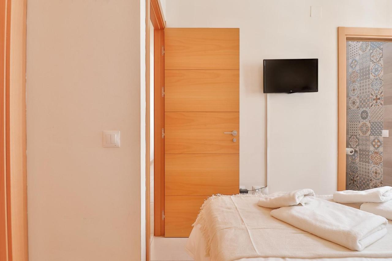 Flat 2 Bedrooms In The City Center Малага Экстерьер фото