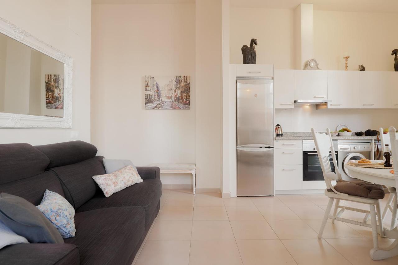 Flat 2 Bedrooms In The City Center Малага Экстерьер фото