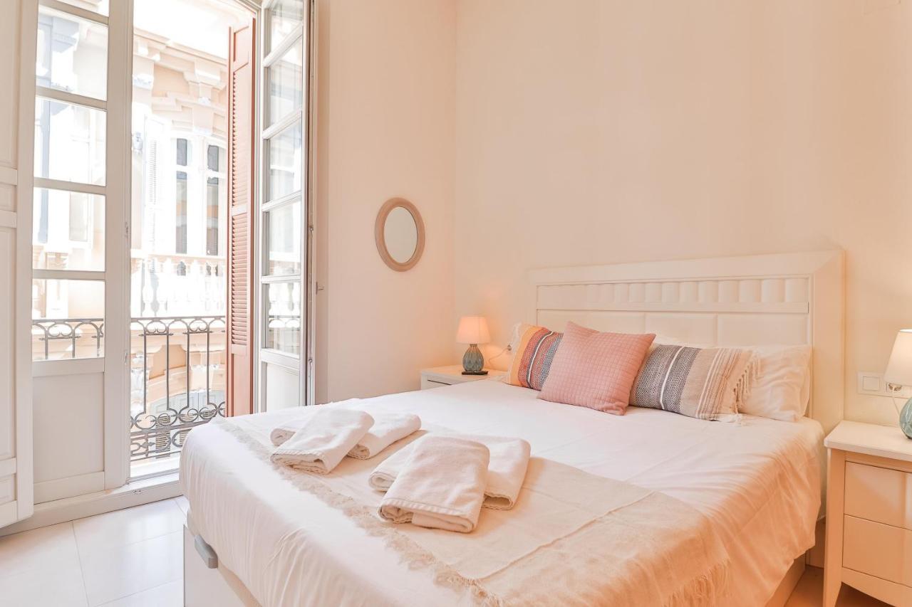 Flat 2 Bedrooms In The City Center Малага Экстерьер фото